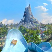 Universal Studios Volcano Bay waterpark - amazing water slides